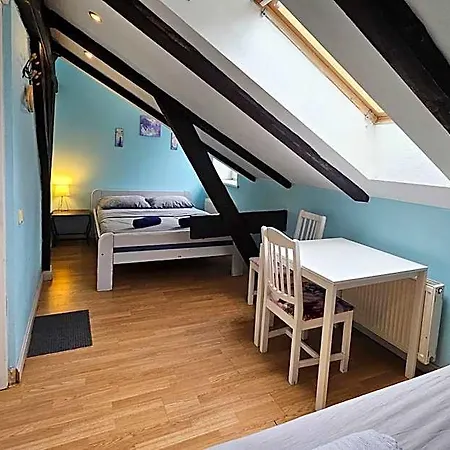 Central Hostel *