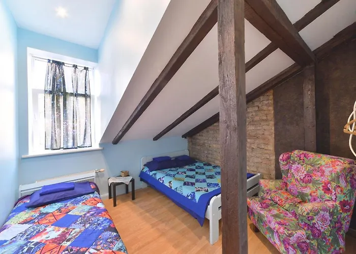 Central Hostel Ostello *