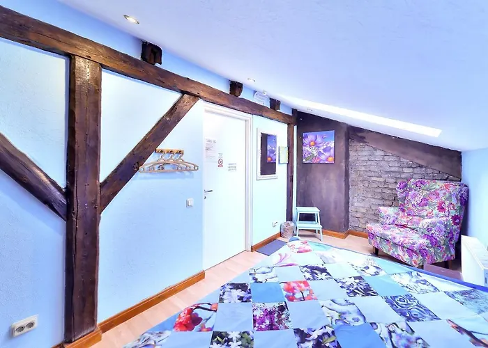 セントラルホステル *