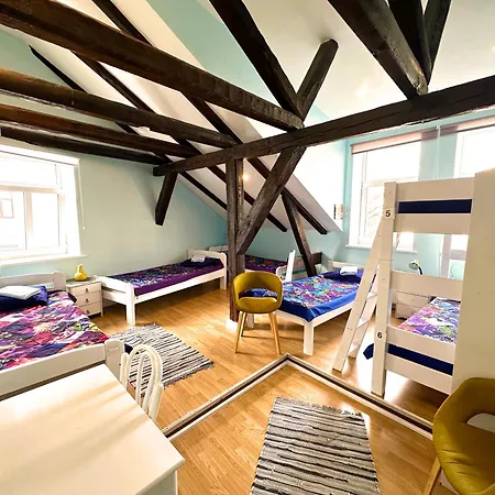 Хостел Central Hostel